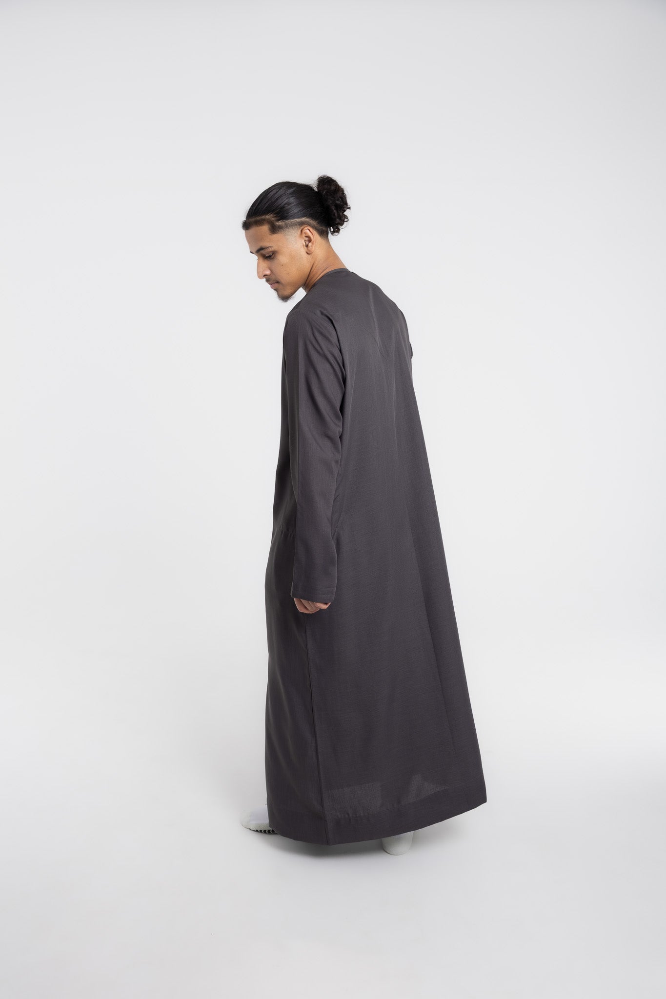 Emirati Thobe- Charcoal Grey