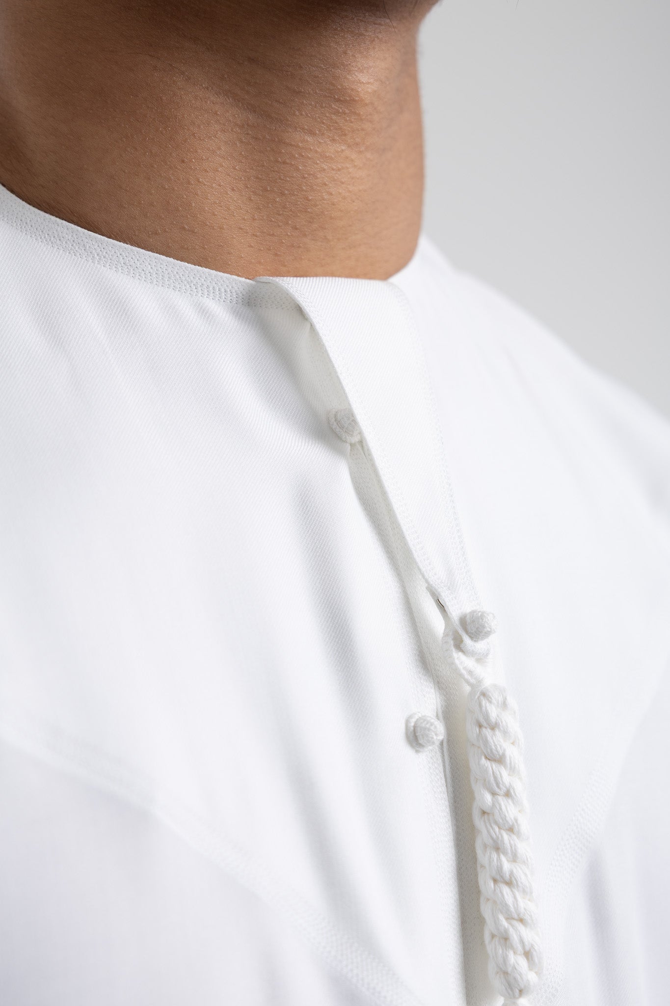 Emirati Thobe - White